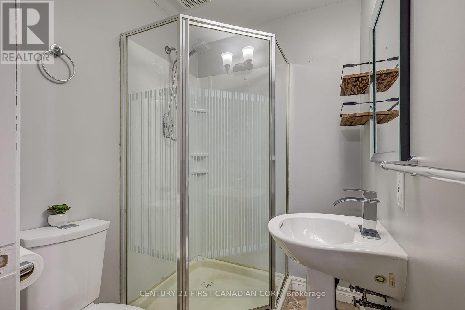 162 CHESLEY AVENUE - 35