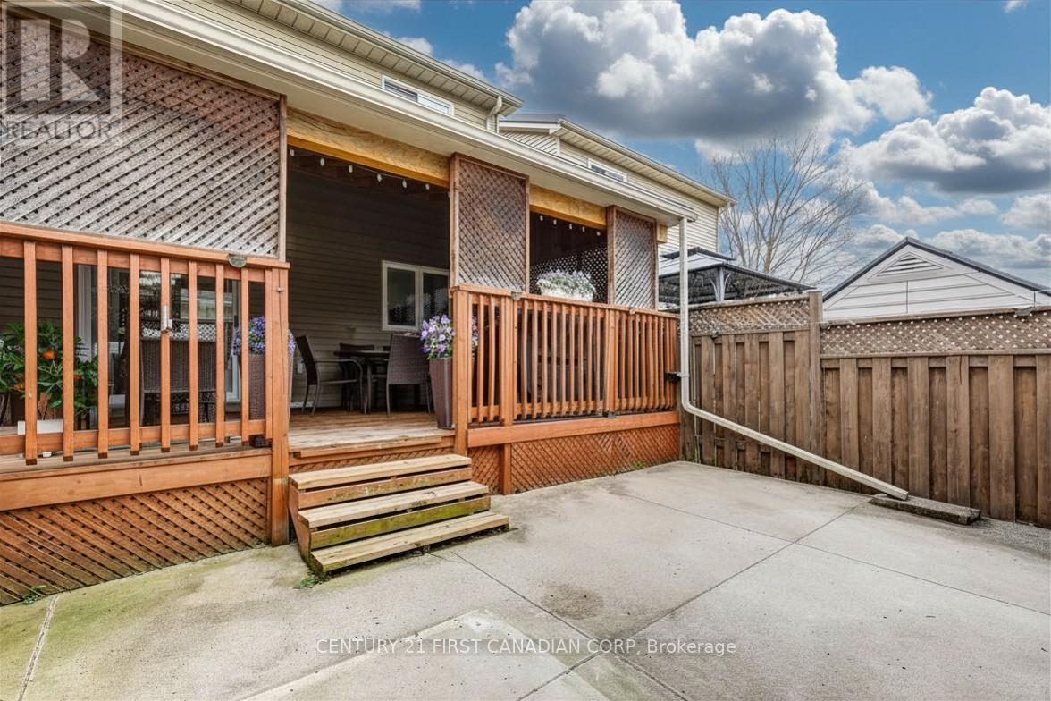162 CHESLEY AVENUE - 44