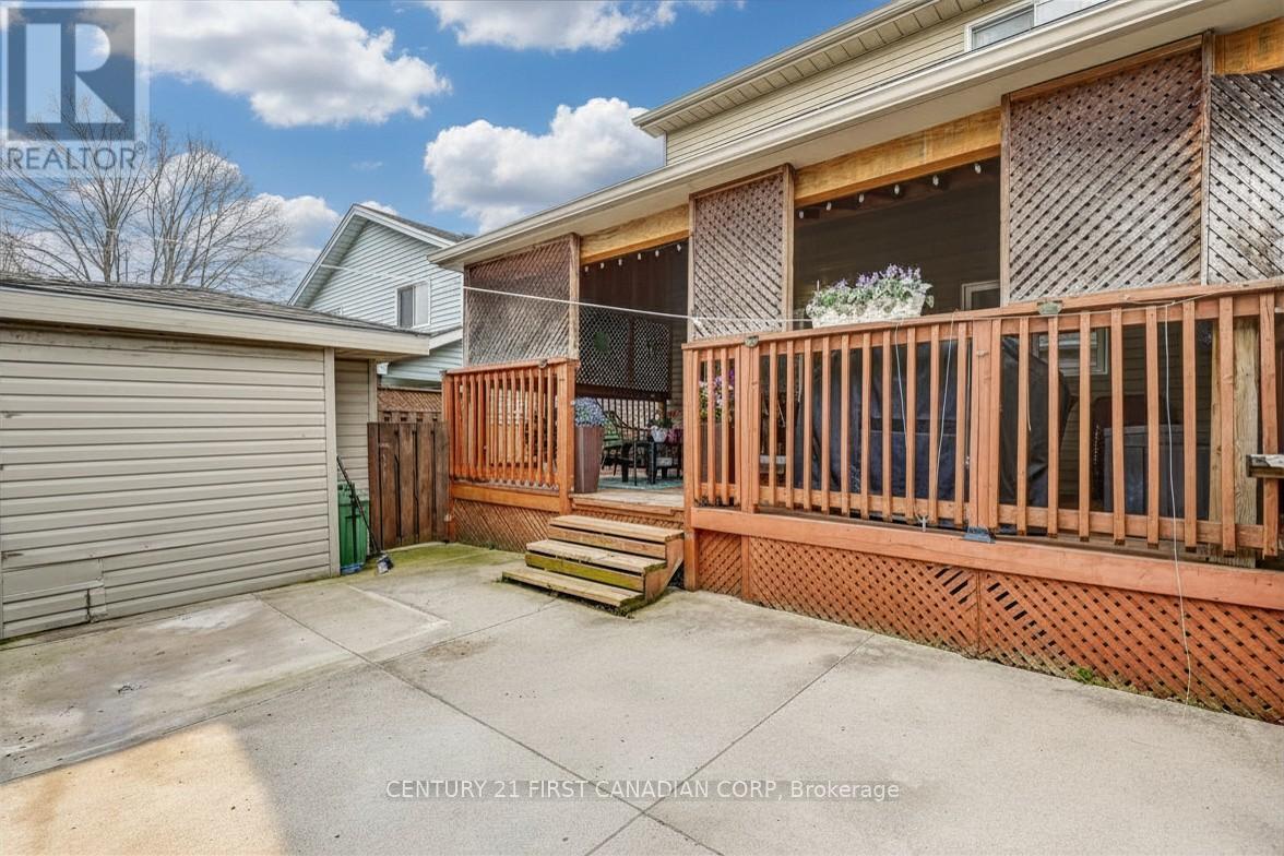 162 CHESLEY AVENUE - 46