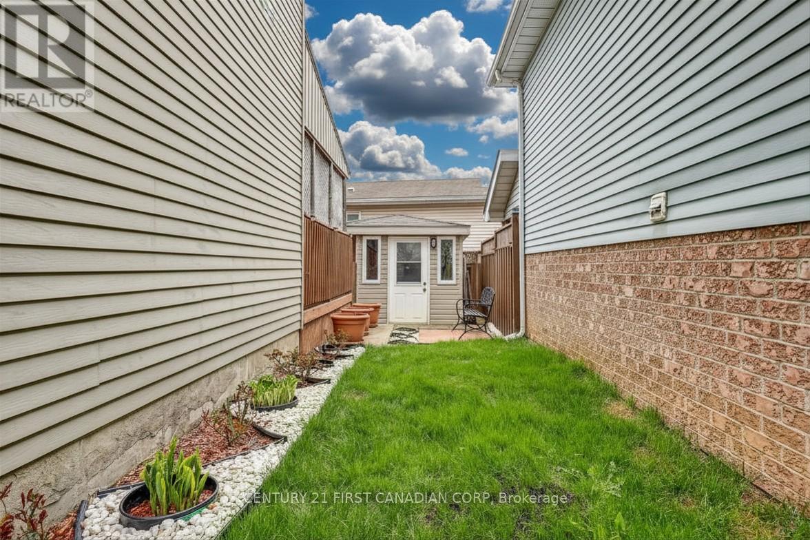 162 CHESLEY AVENUE - 5