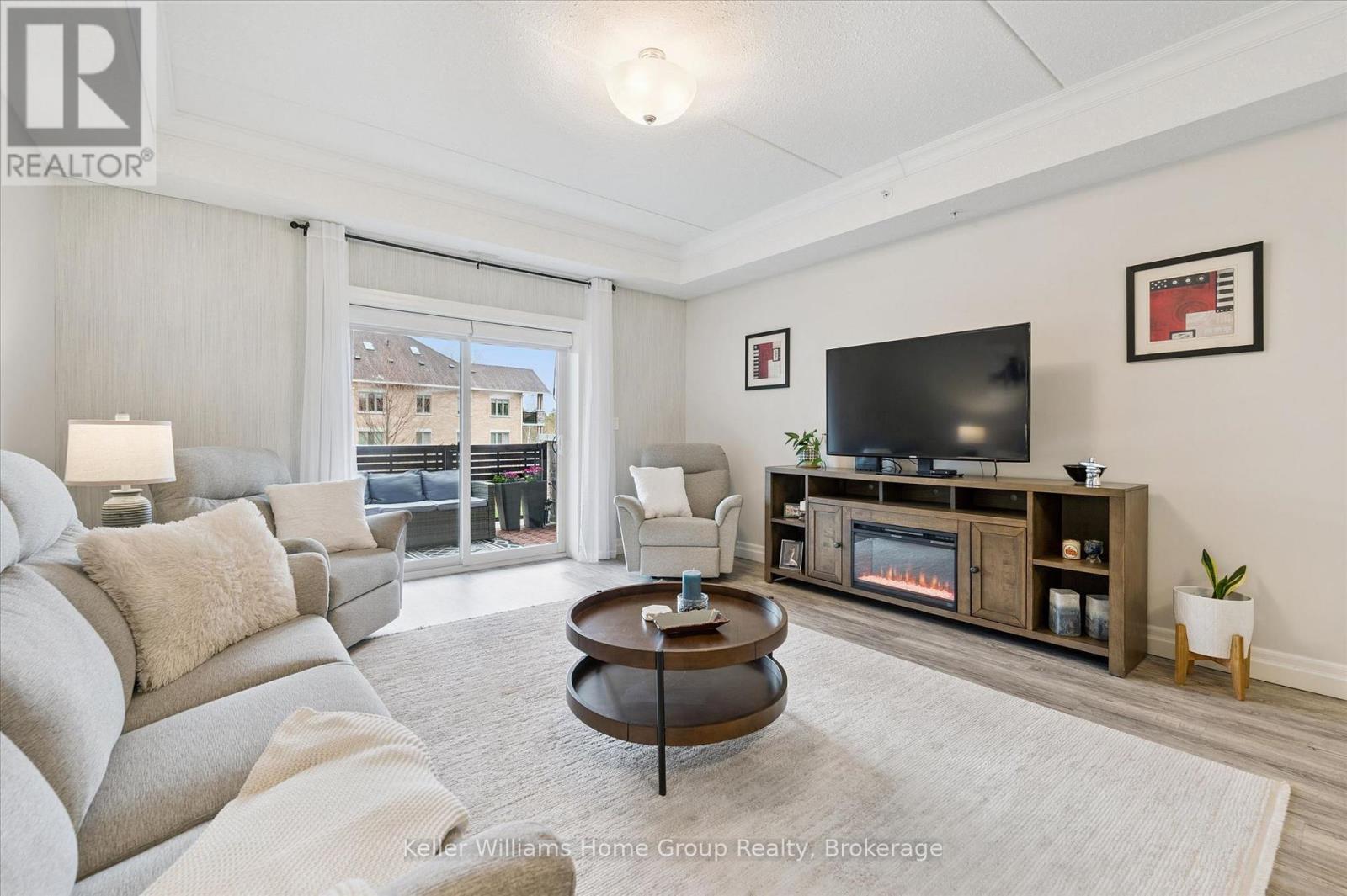 #102 23 STUMPF STREET - 13