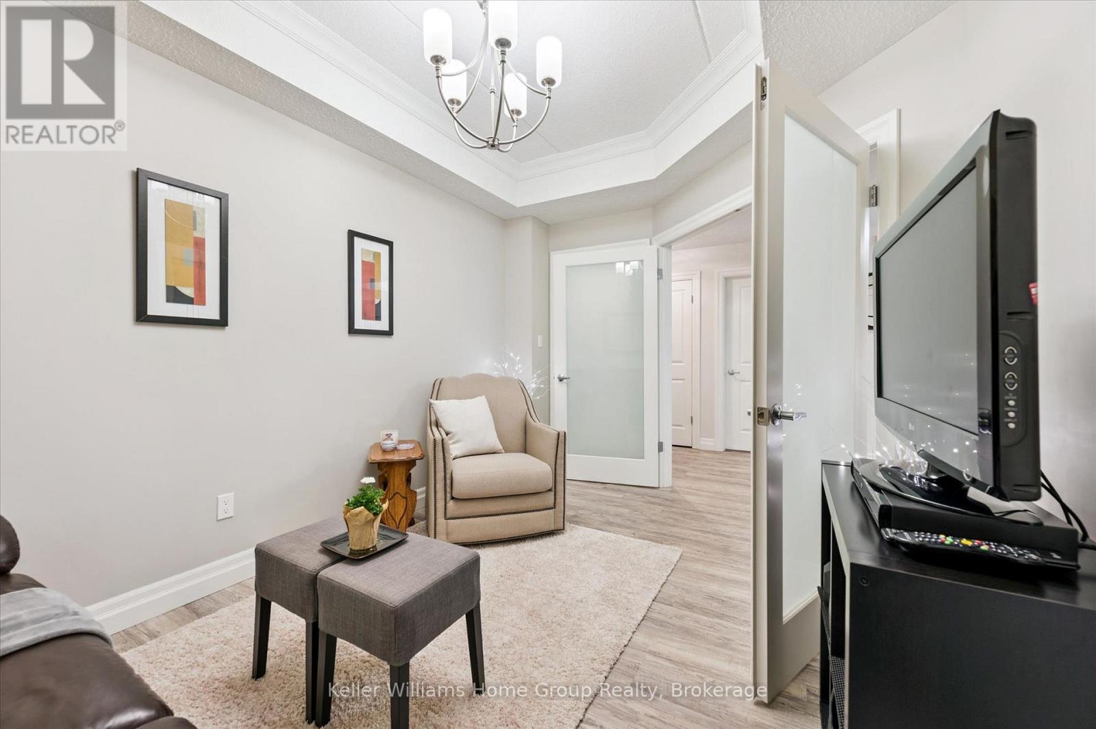 #102 23 STUMPF STREET - 23