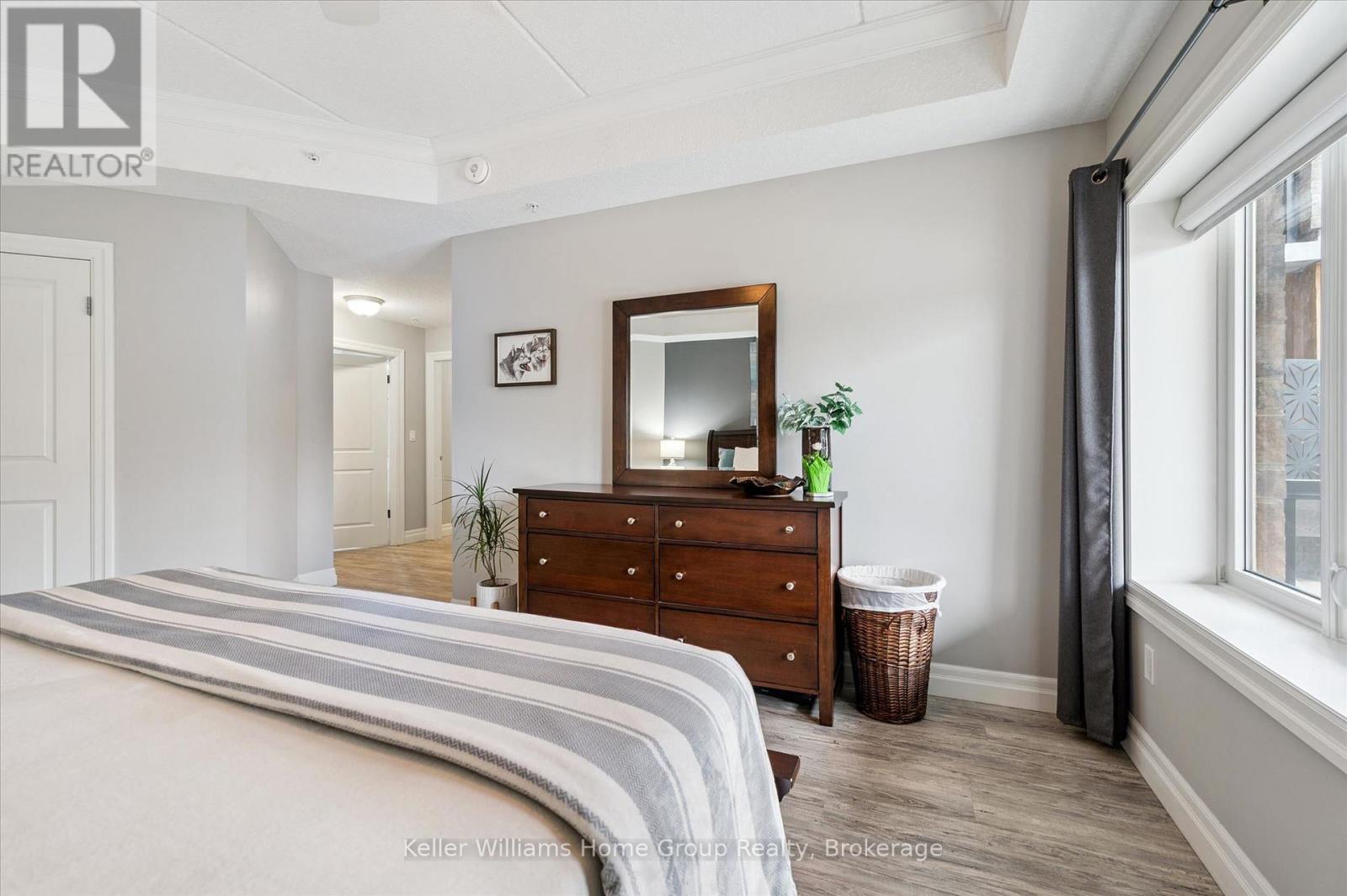 #102 23 STUMPF STREET - 31