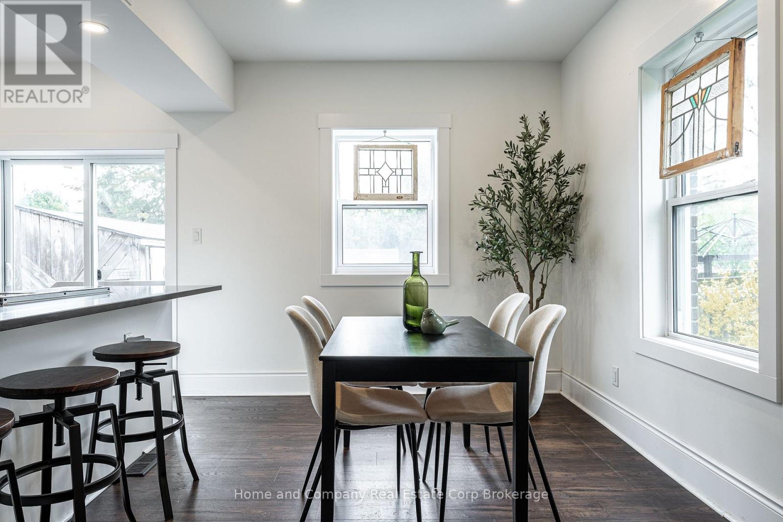 193 ST VINCENT STREET S - 13