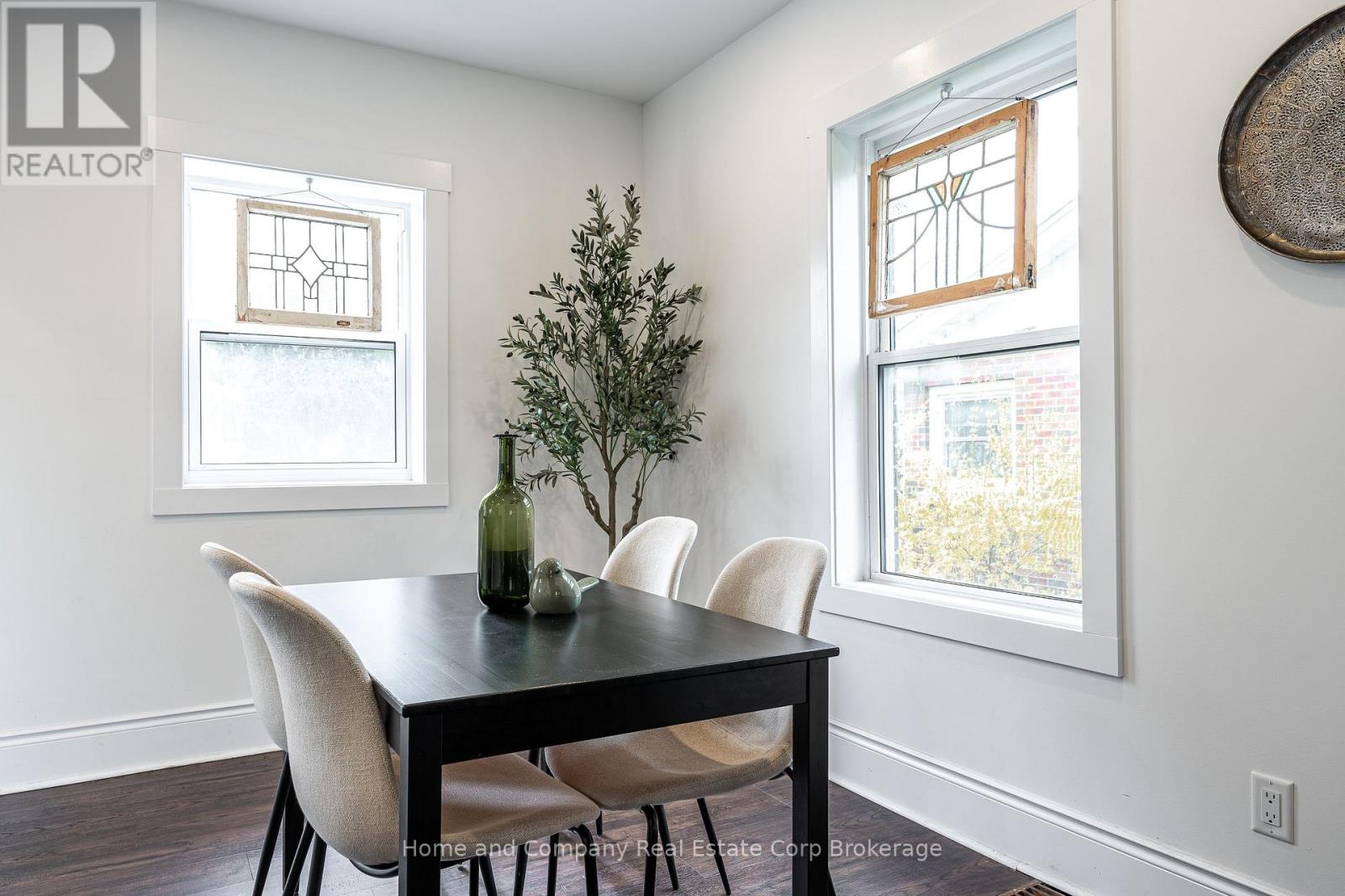 193 ST VINCENT STREET S - 14