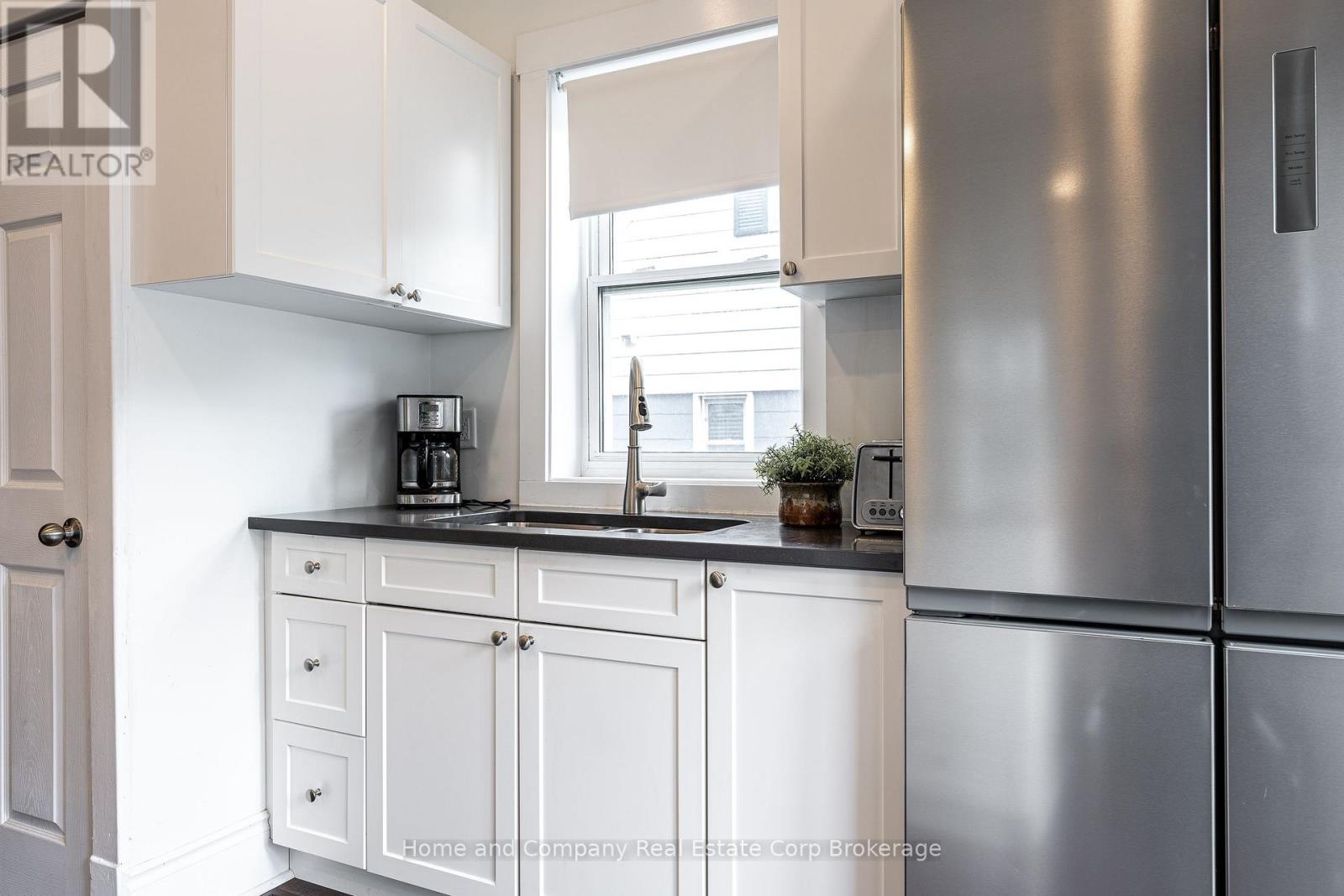 193 ST VINCENT STREET S - 19