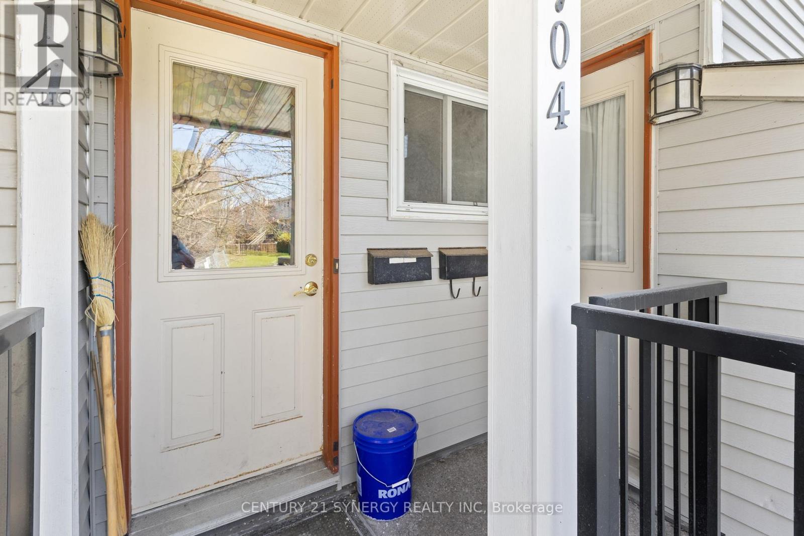714 TANGUAY COURT - 3
