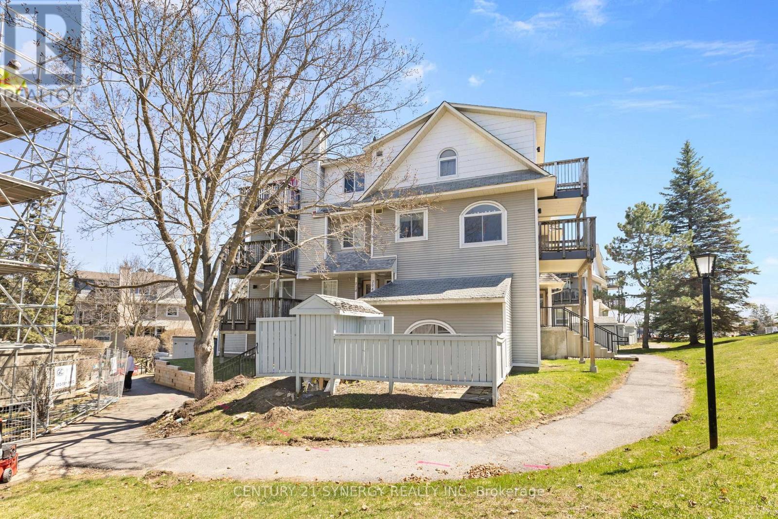 714 TANGUAY COURT - 4