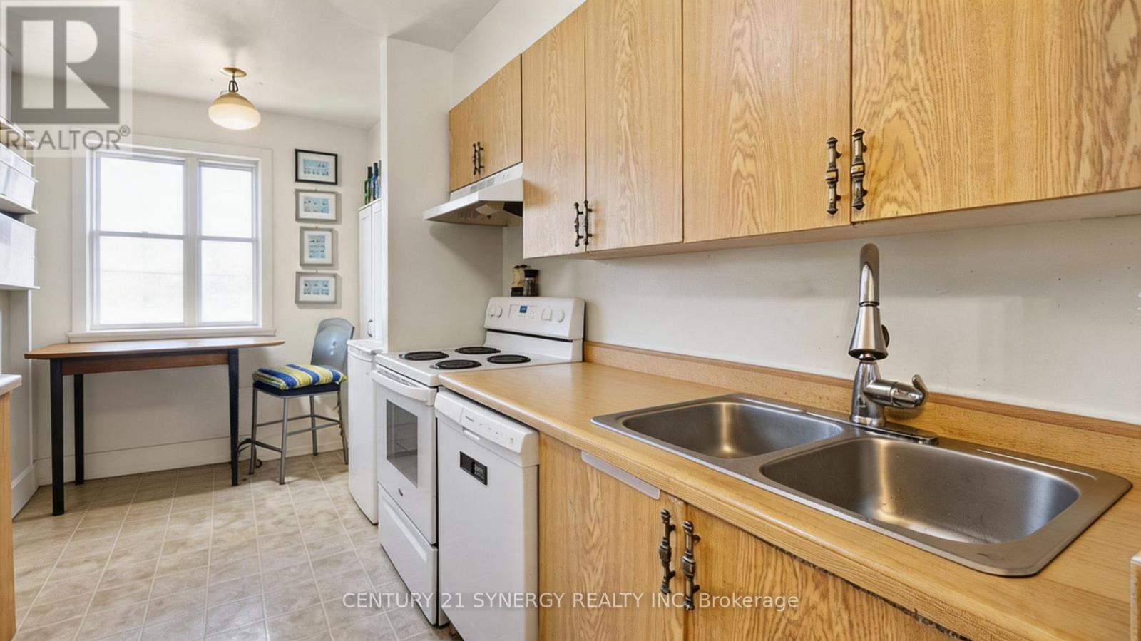 714 TANGUAY COURT - 7