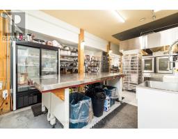 318 Main Street W, Merrickville Wolford, ON K0G1N0 Photo 24