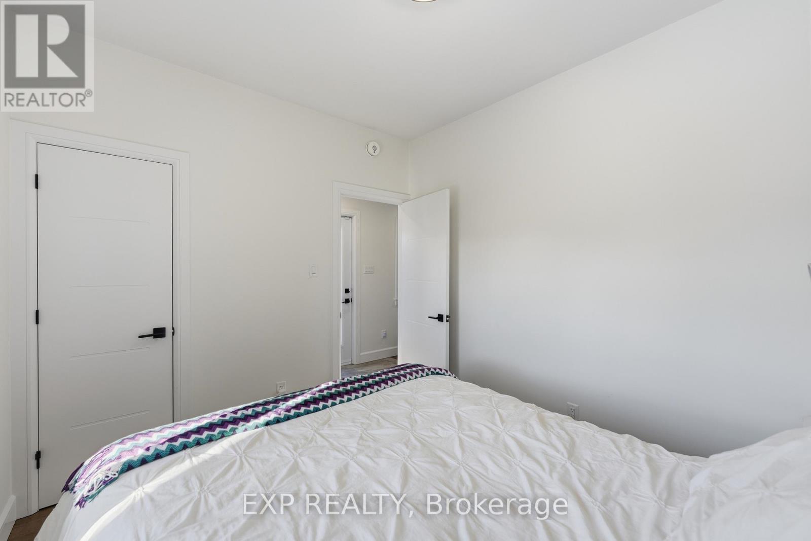 158 MARIER AVENUE - 18