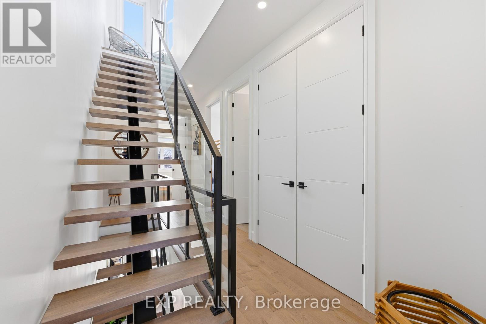 158 MARIER AVENUE - 22