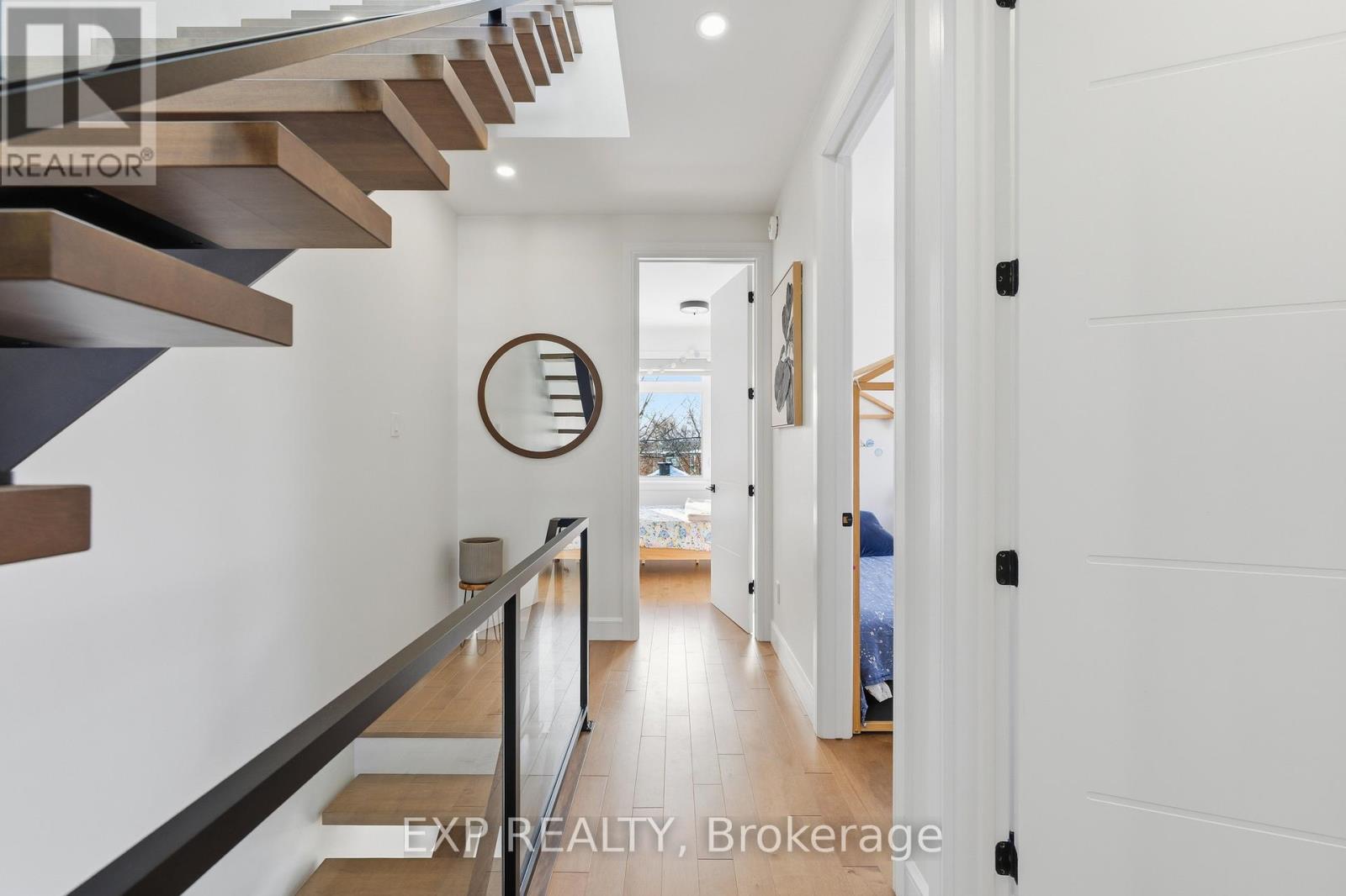 158 MARIER AVENUE - 23