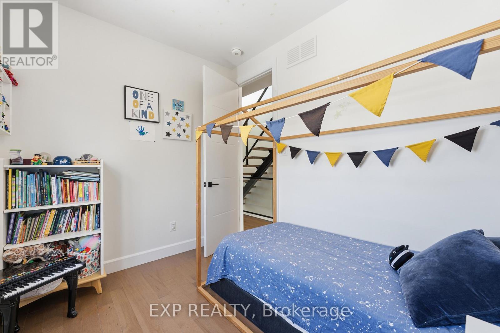 158 MARIER AVENUE - 27