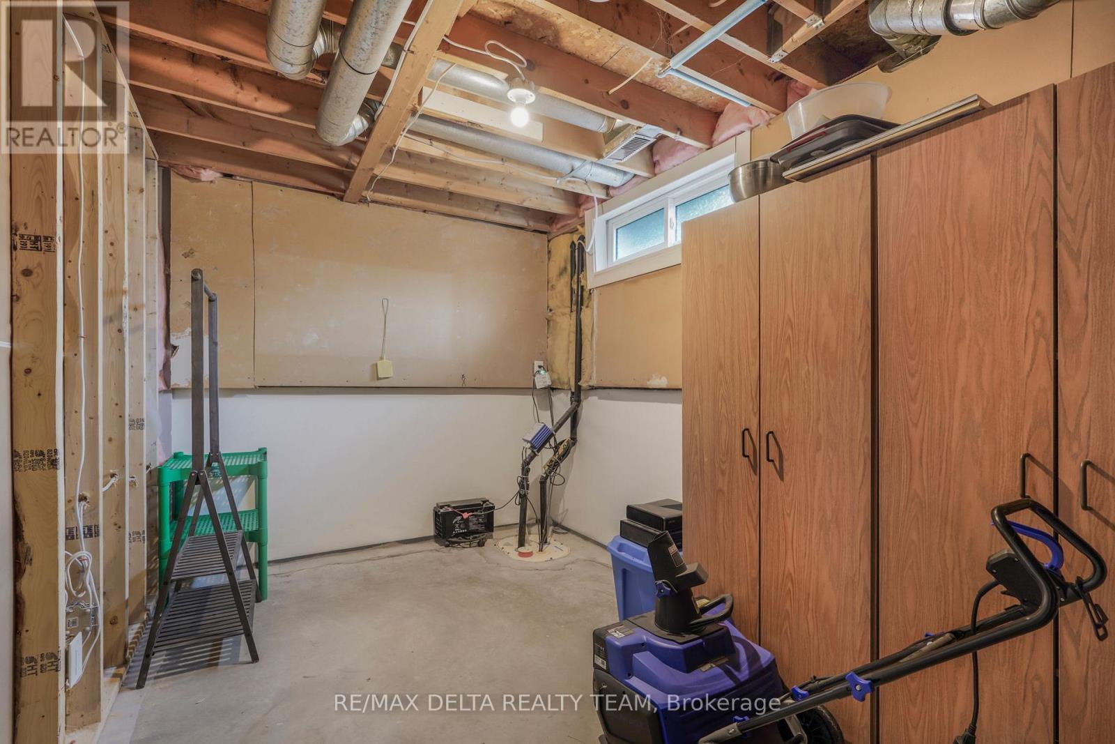 6043 VALLEY FIELD CRESCENT - 27