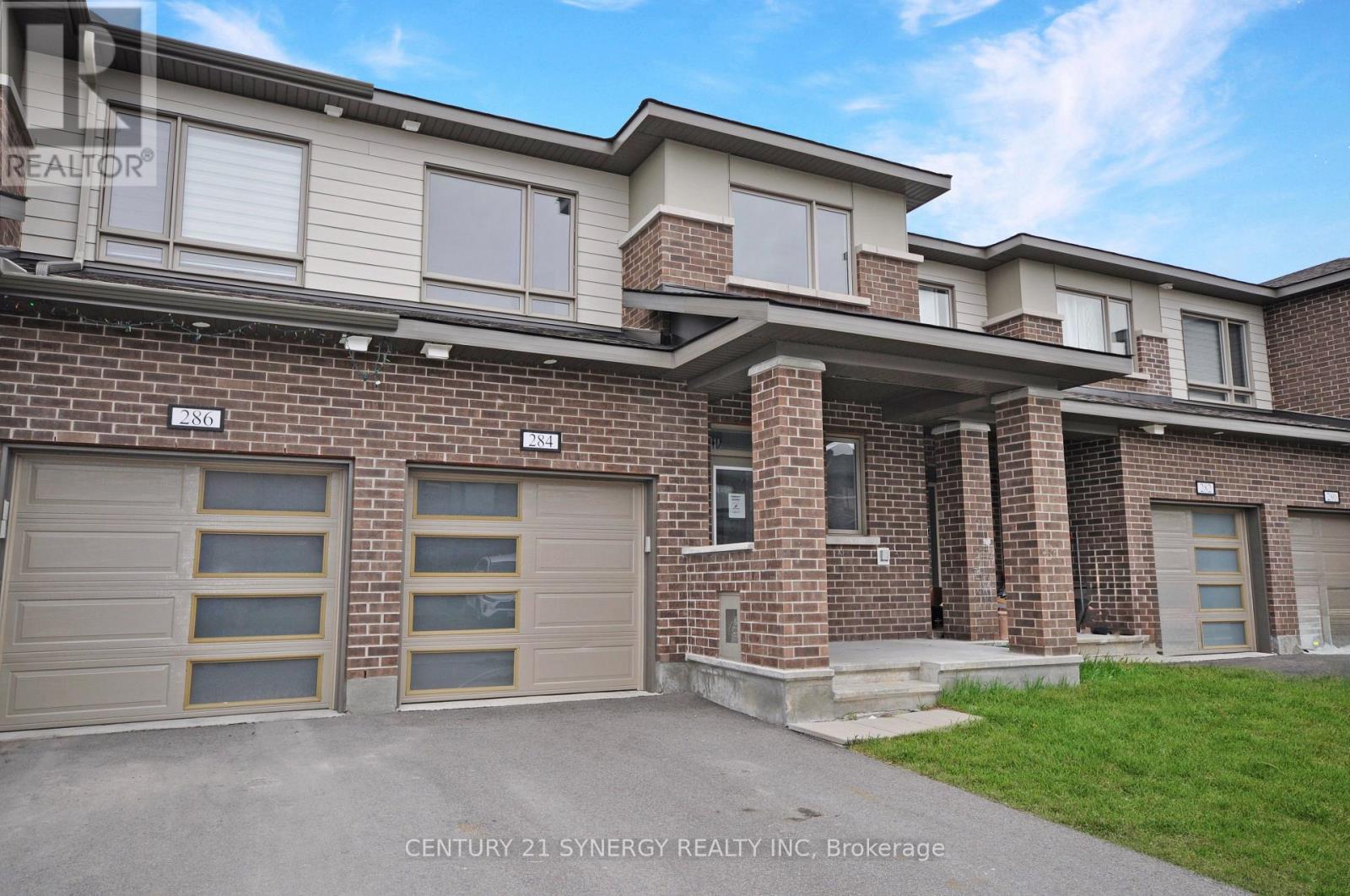 284 ORMISTON CRESCENT - 1