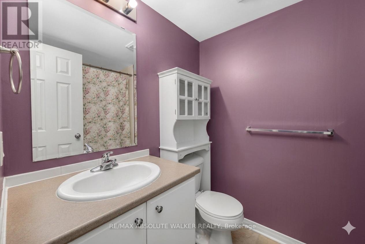 #8 299 AQUAVIEW DRIVE - 19