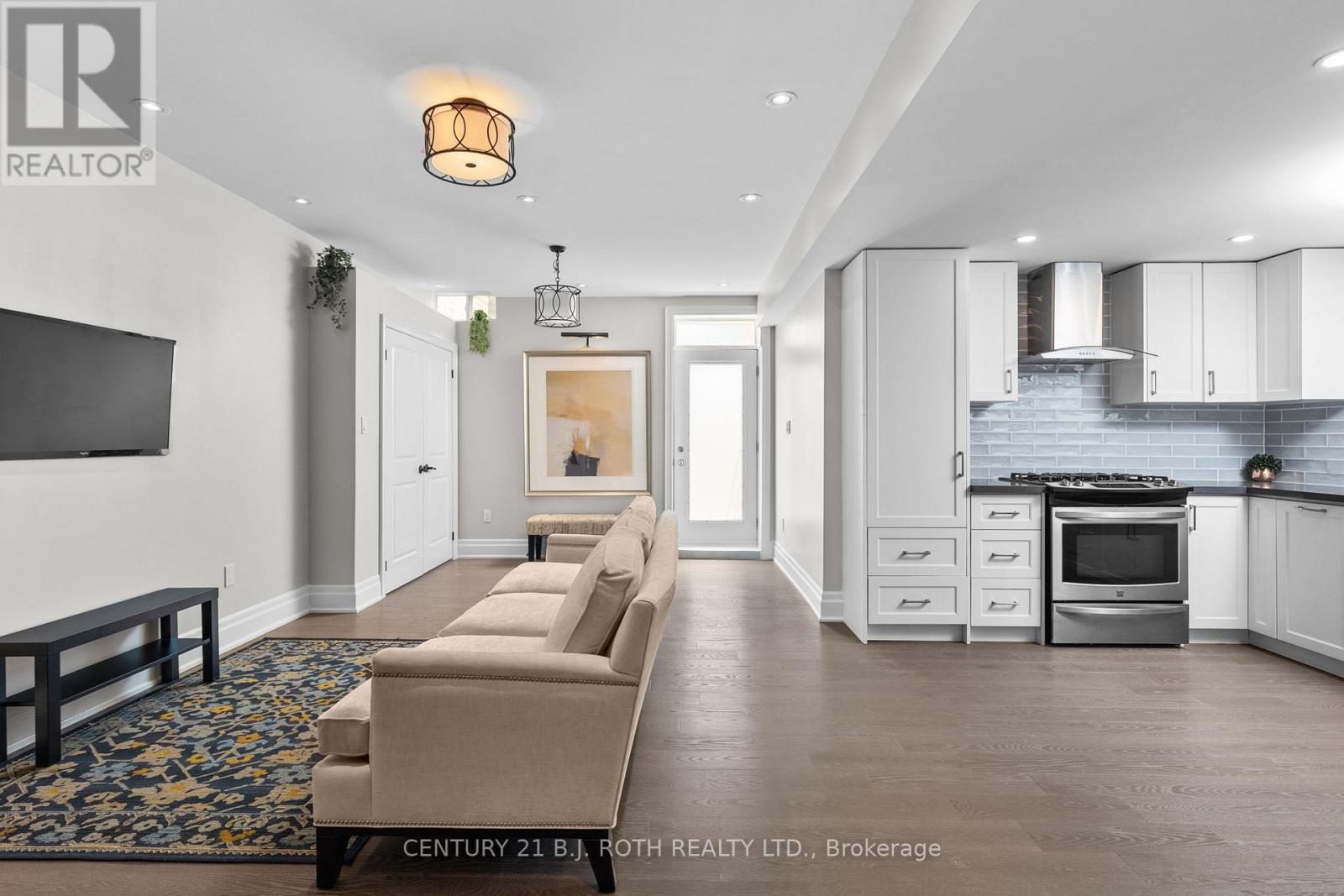 3 CAMERON STREET - 21