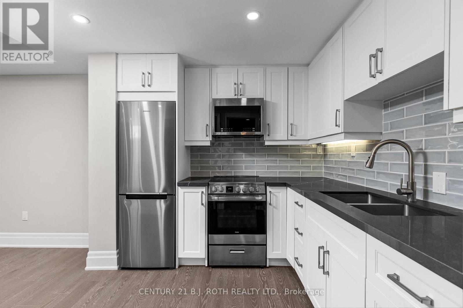 3 CAMERON STREET - 30