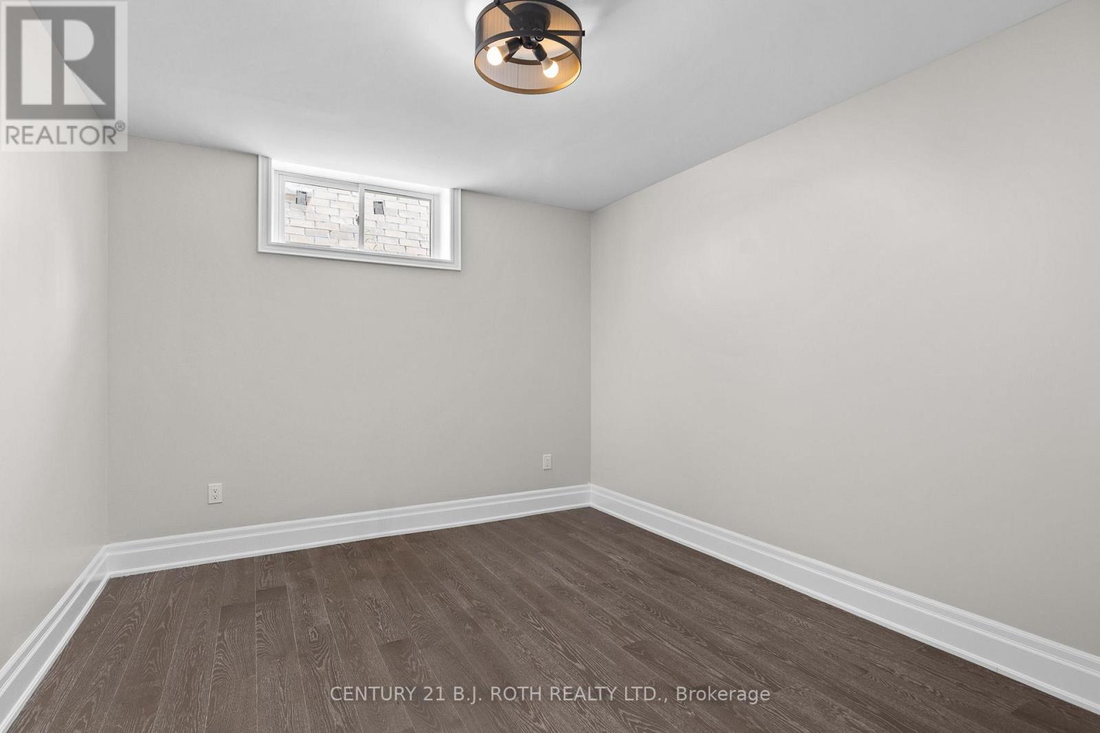 3 CAMERON STREET - 33