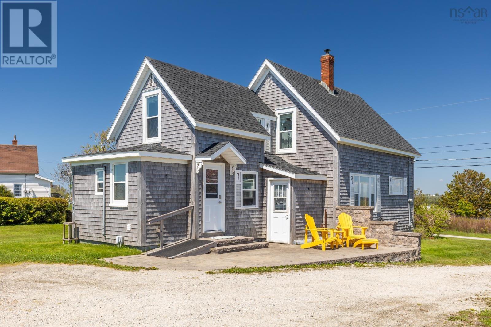 740 Pembroke Road - 4