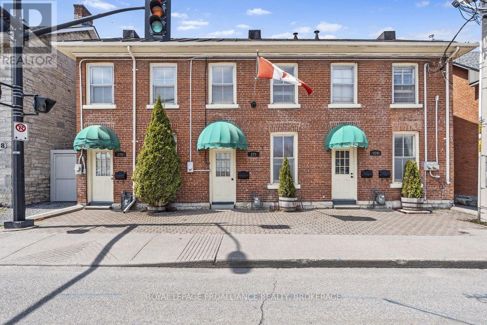 272 WELLINGTON STREET - 5
