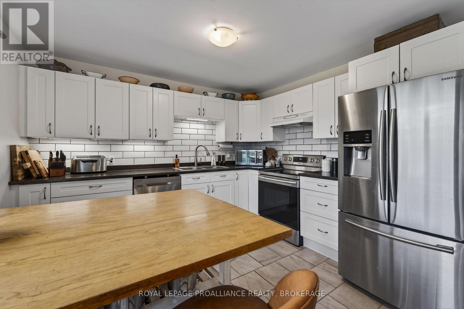 2880 RAILTON ROAD - 11