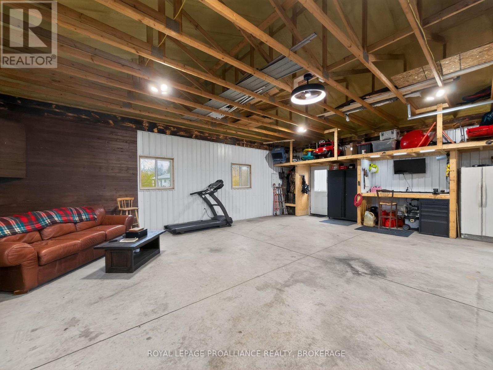 2880 RAILTON ROAD - 34