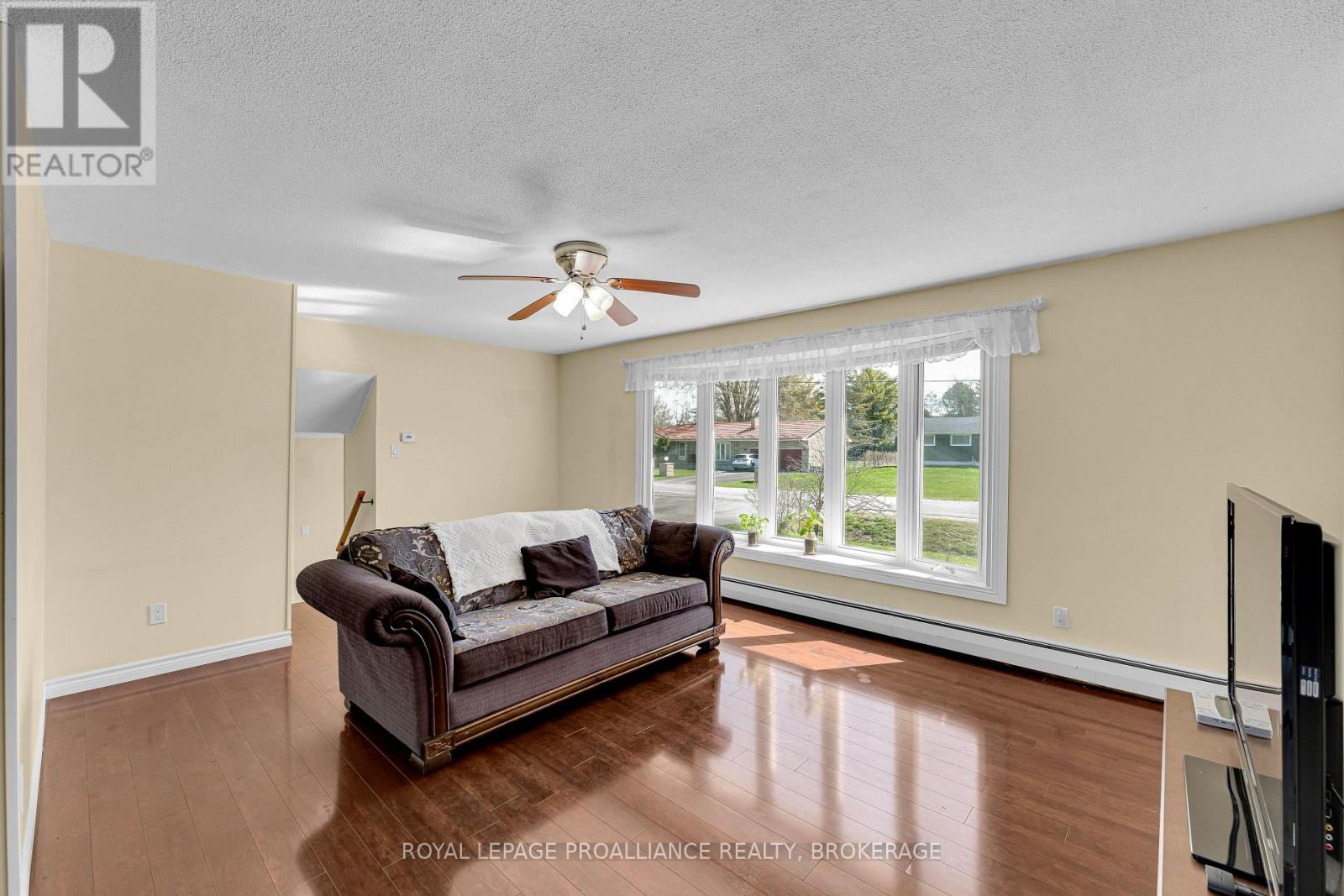 1445 ALEY STREET - 16
