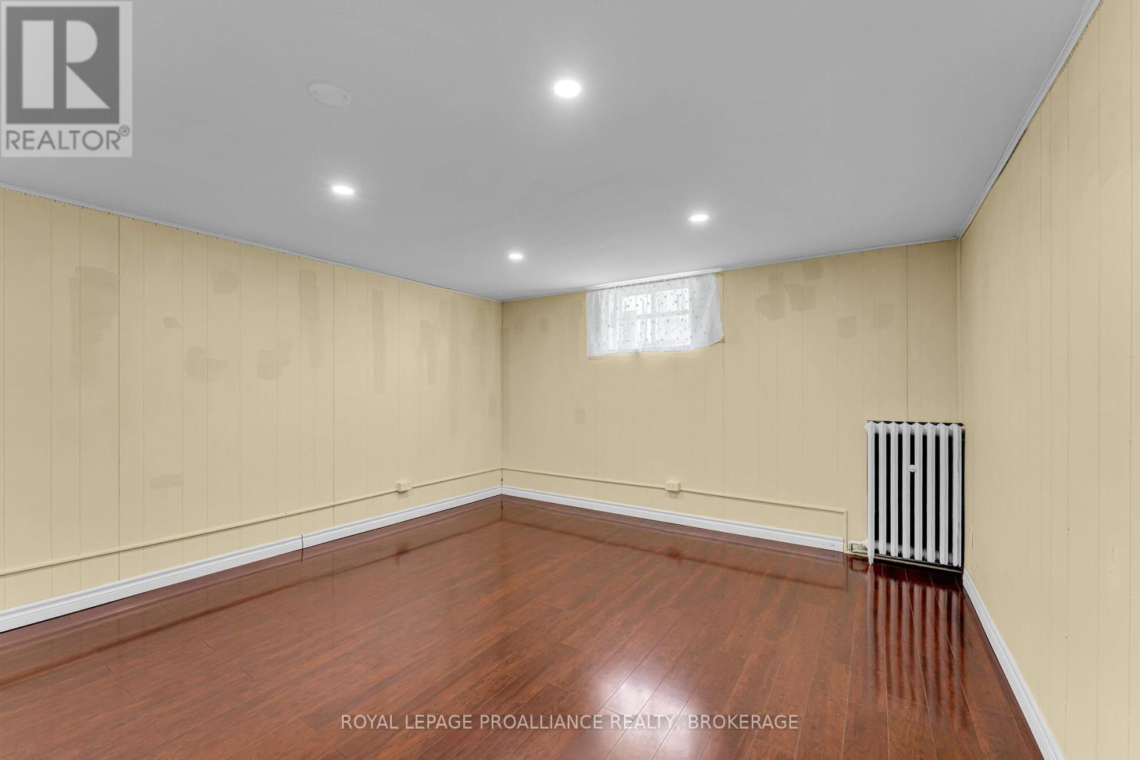 1445 ALEY STREET - 31