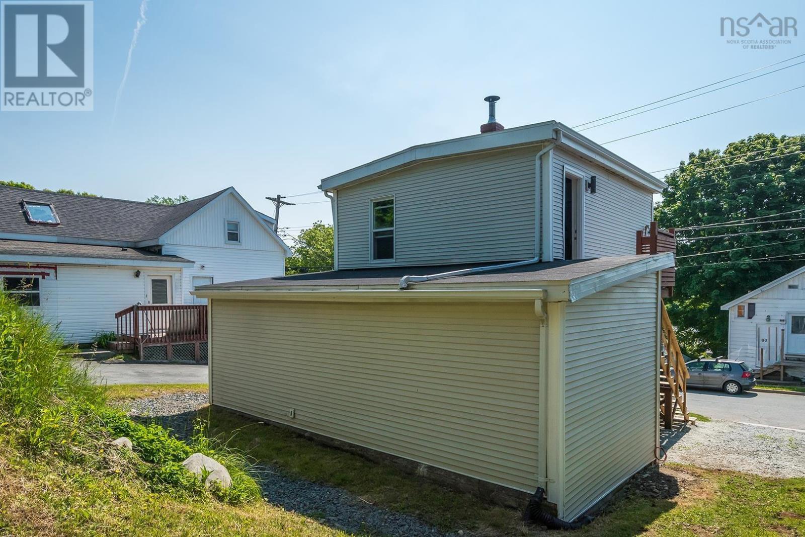 Property 26 of 33 of 79 Rose Street Street