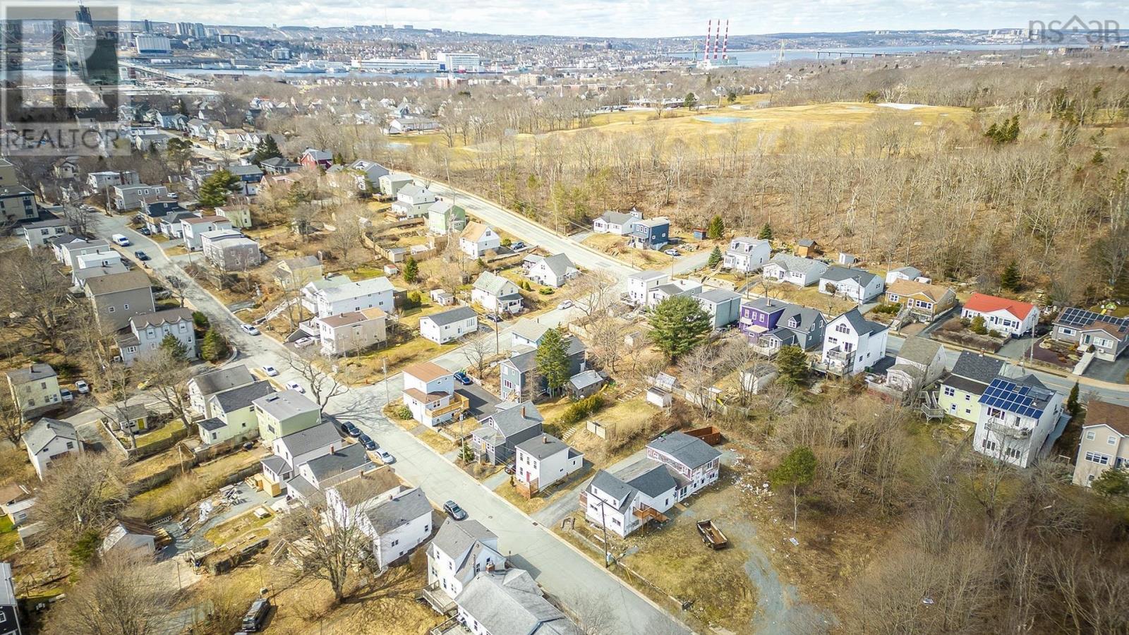 Property 5 of 33 of 79 Rose Street Street