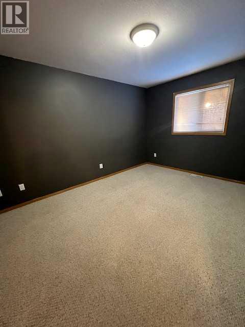 7A & 7B Pembina Road - 32