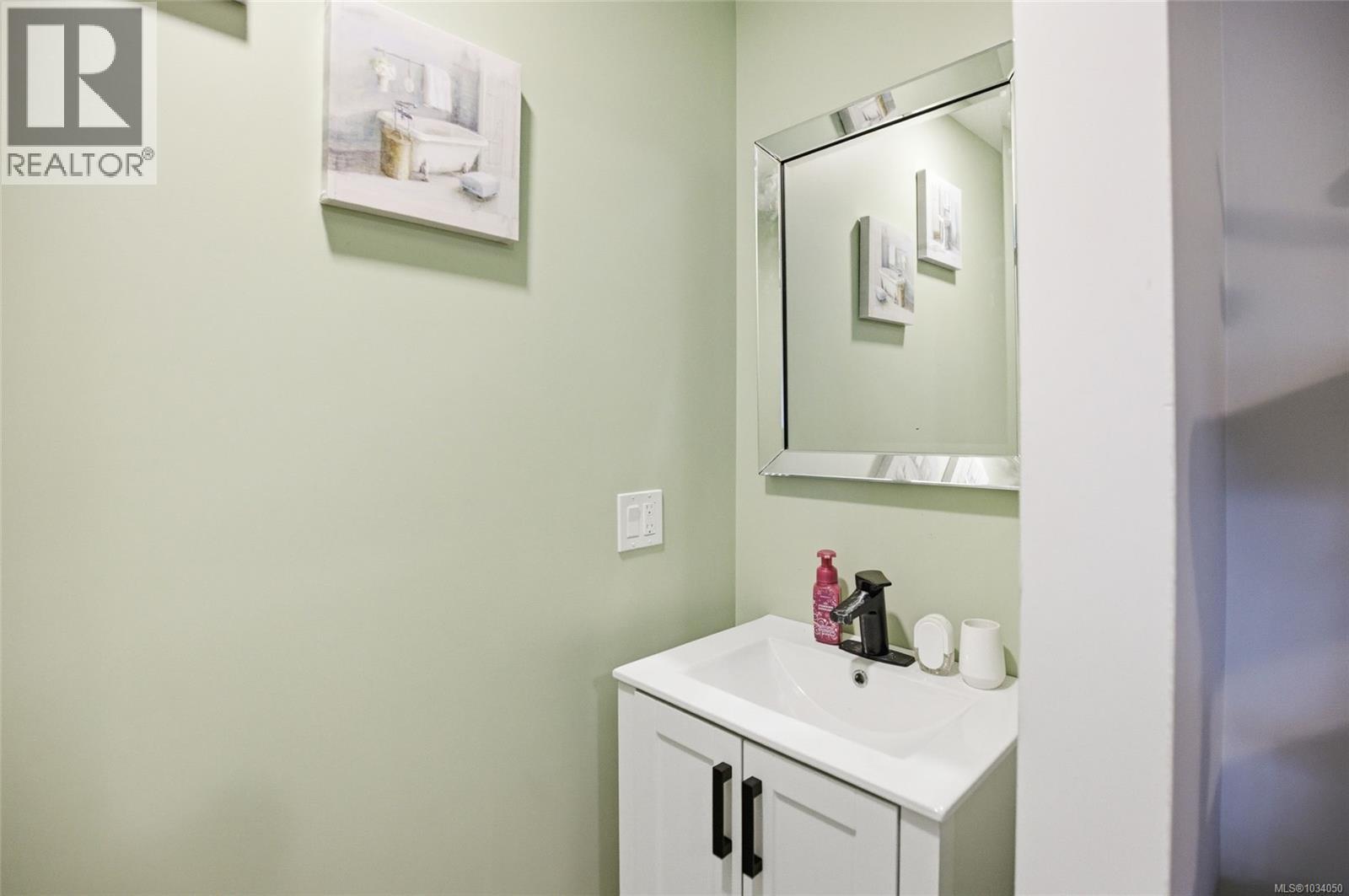 953 Poplar Way - 18
