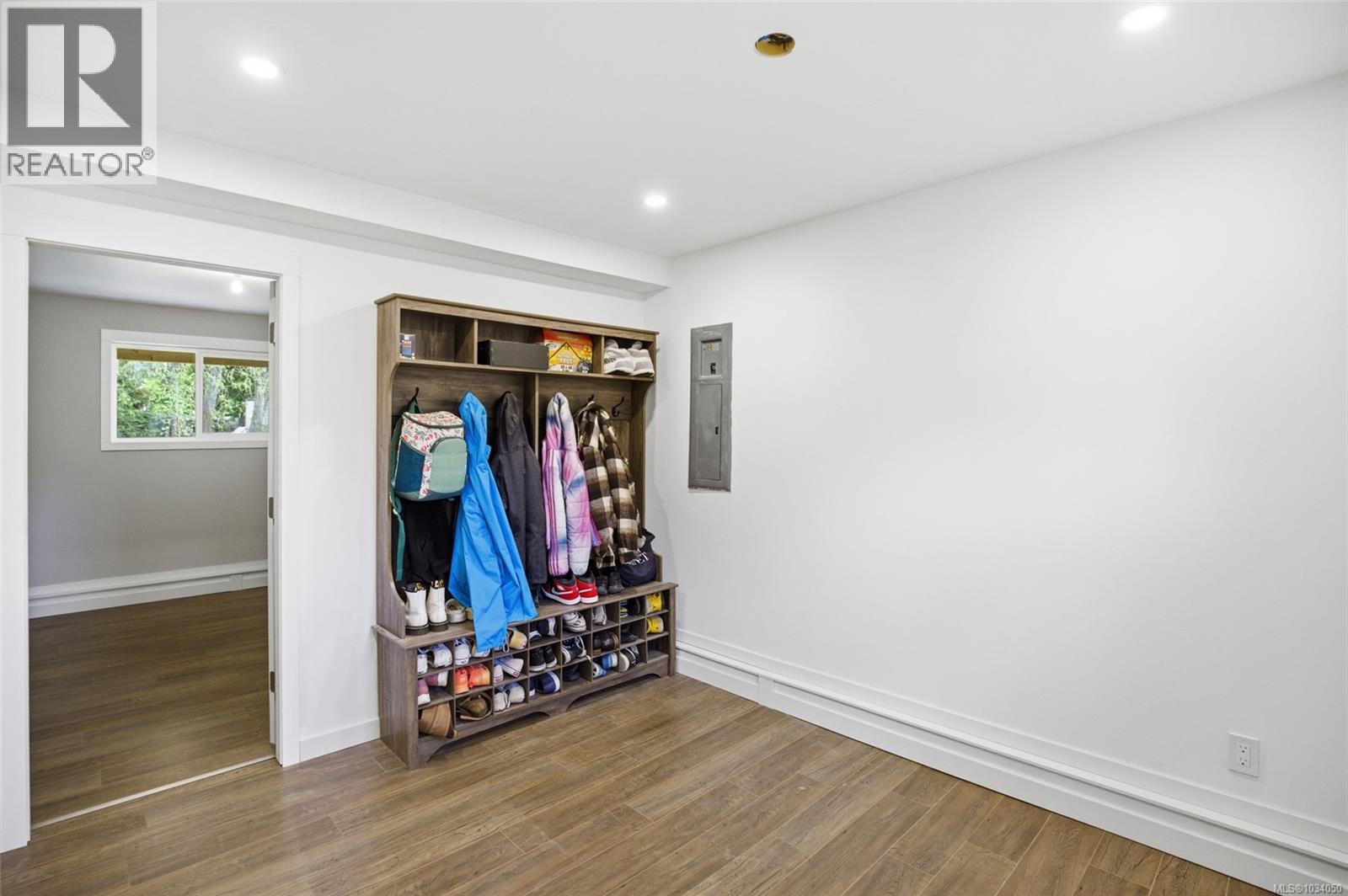 953 Poplar Way - 22