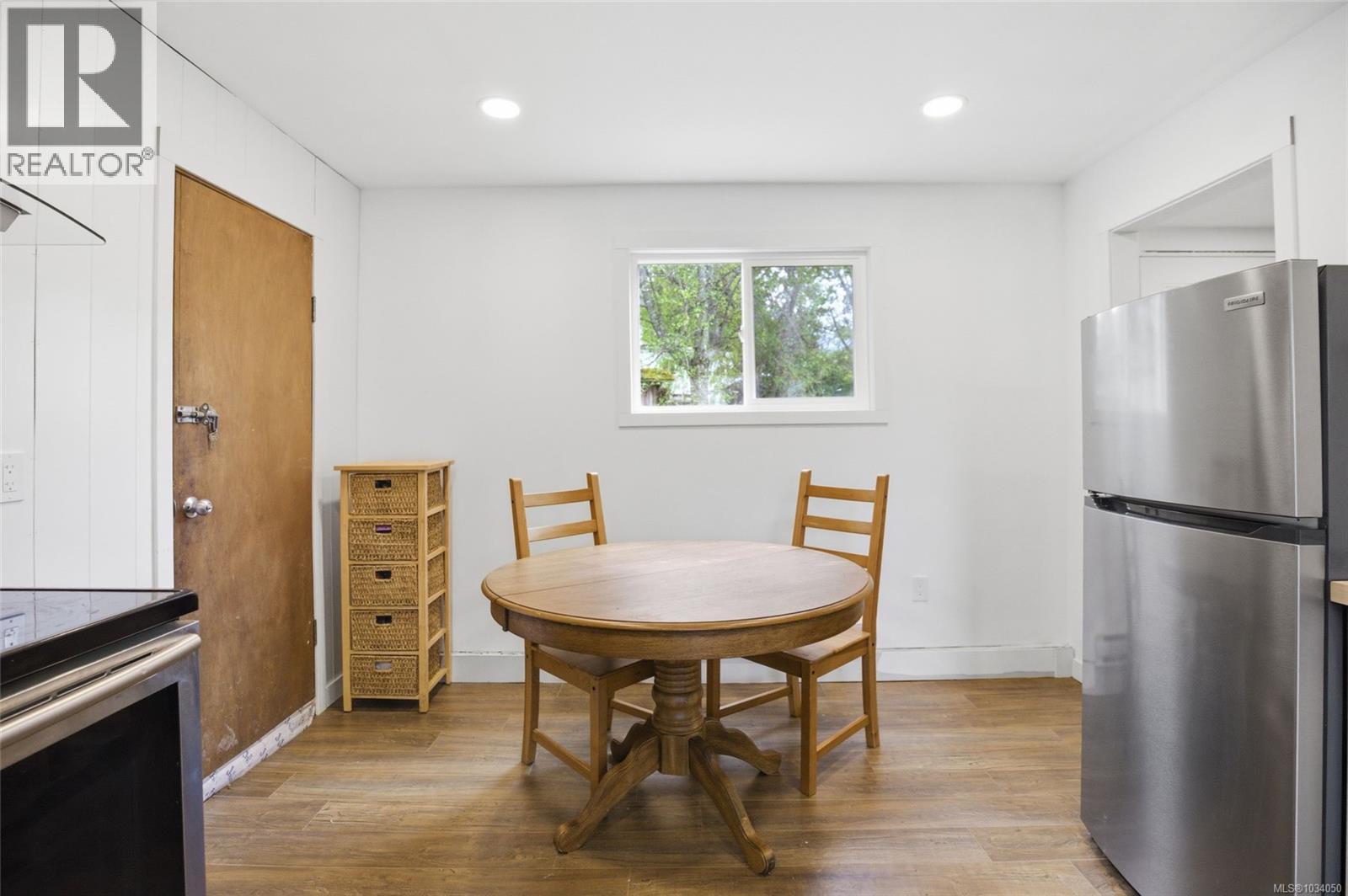 953 Poplar Way - 34