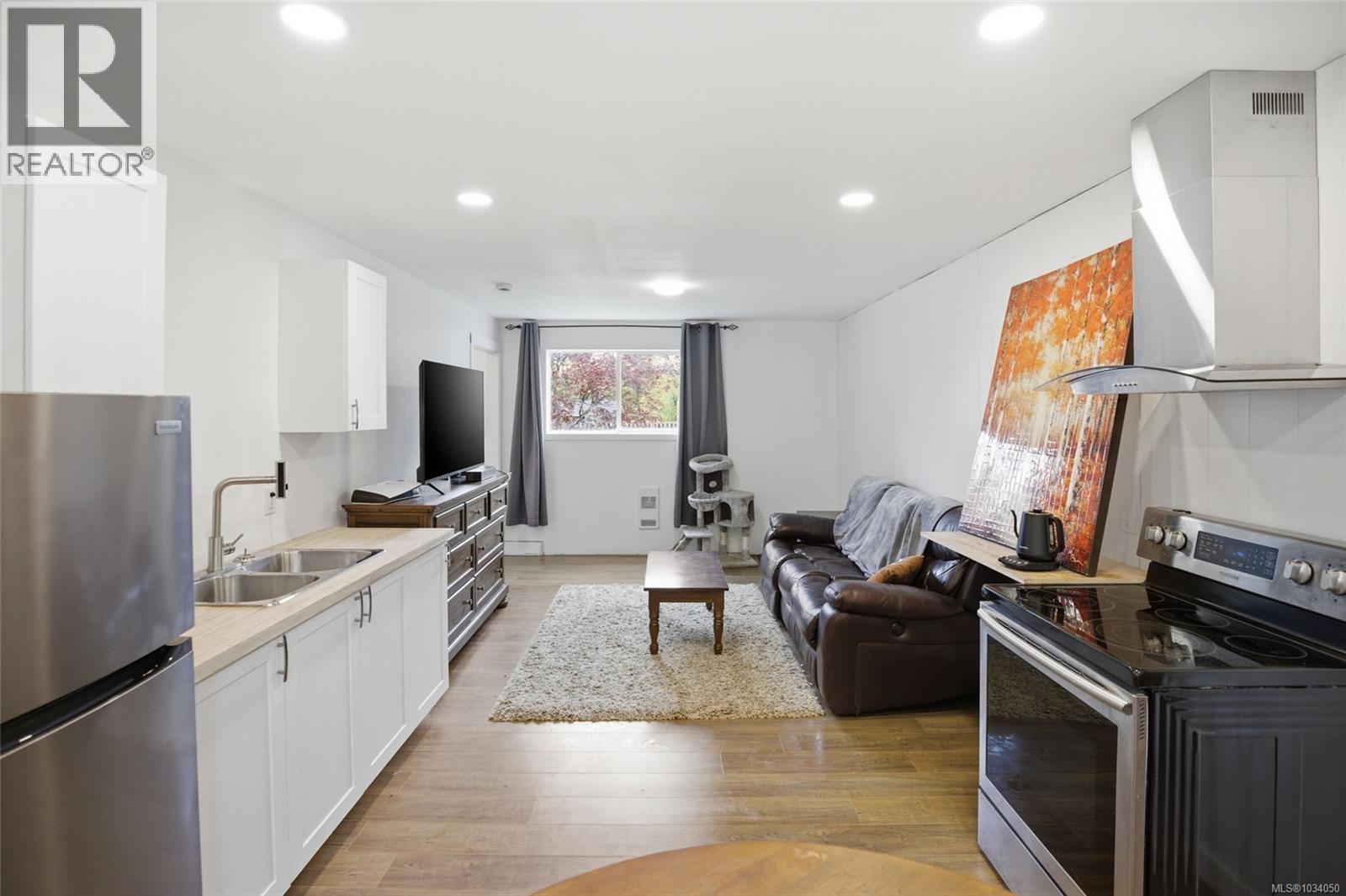 953 Poplar Way - 38