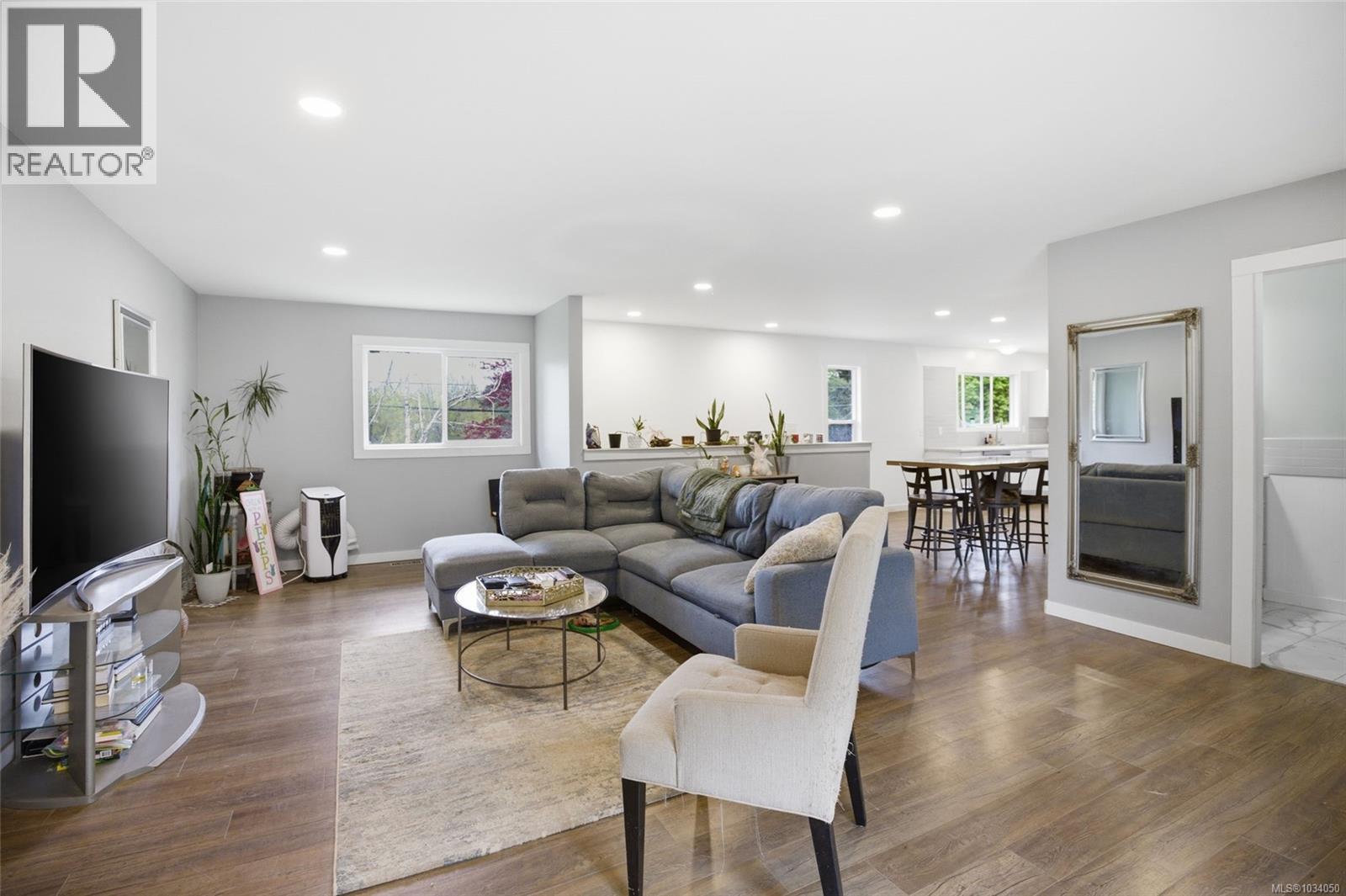 953 Poplar Way - 8