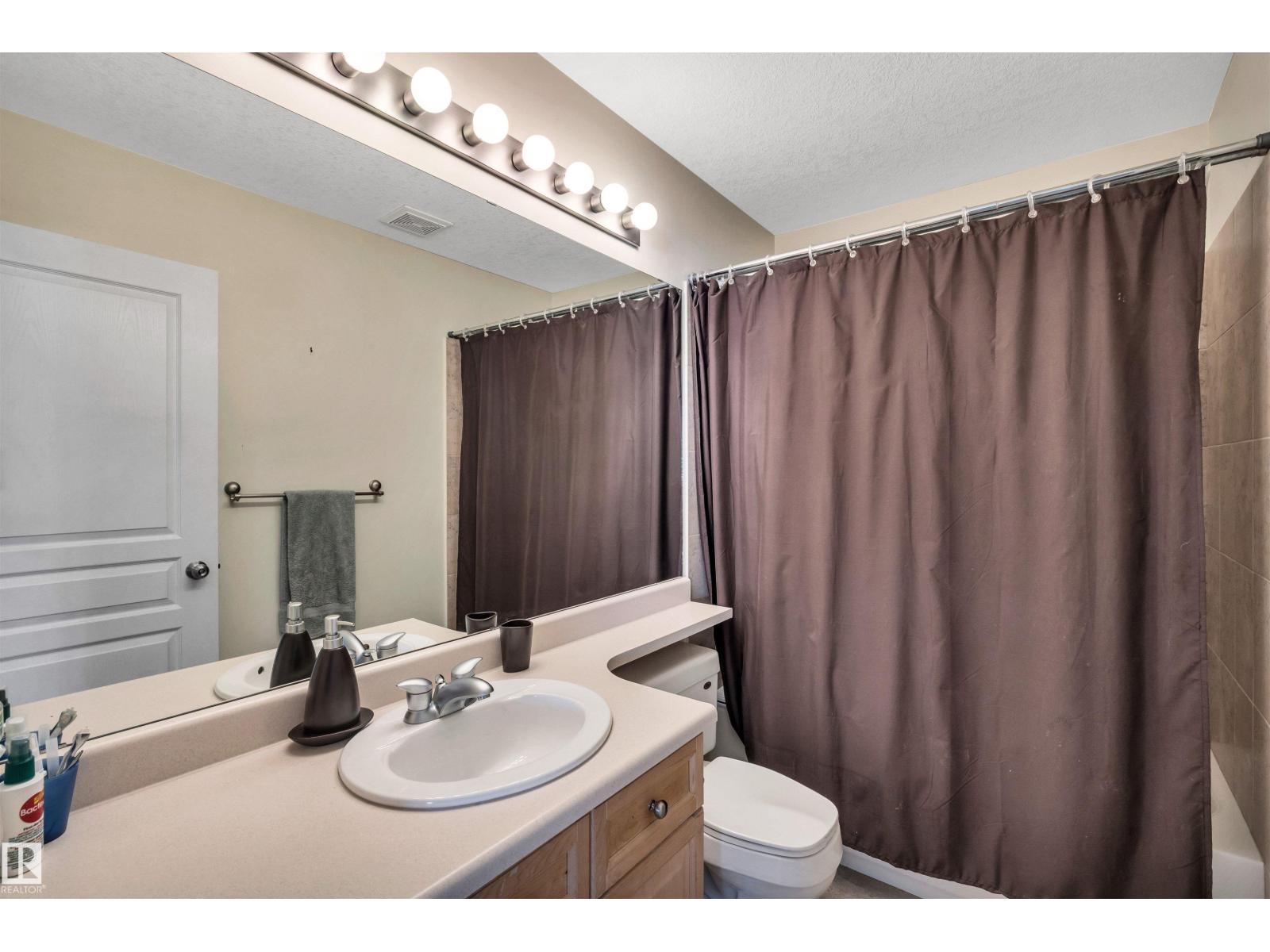 1229 Ormsby LN NW, Edmonton