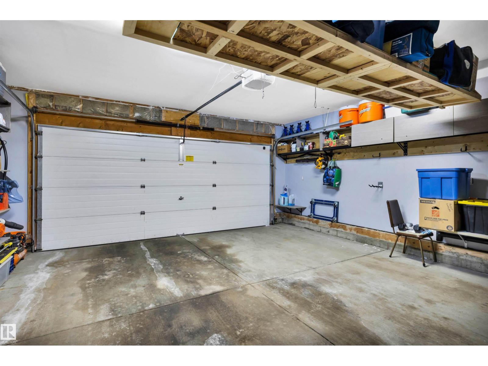 1229 Ormsby LN NW, Edmonton