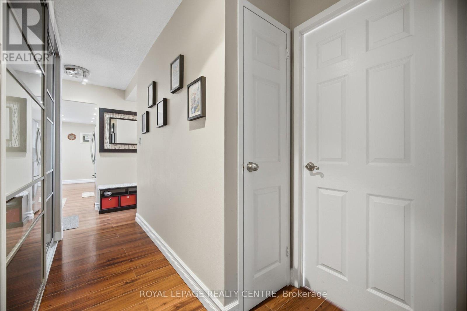 #1201 2556 ARGYLE ROAD - 30