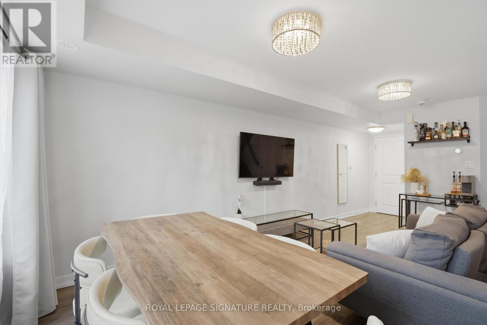 #50 2315 SHEPPARD AVENUE W - 4