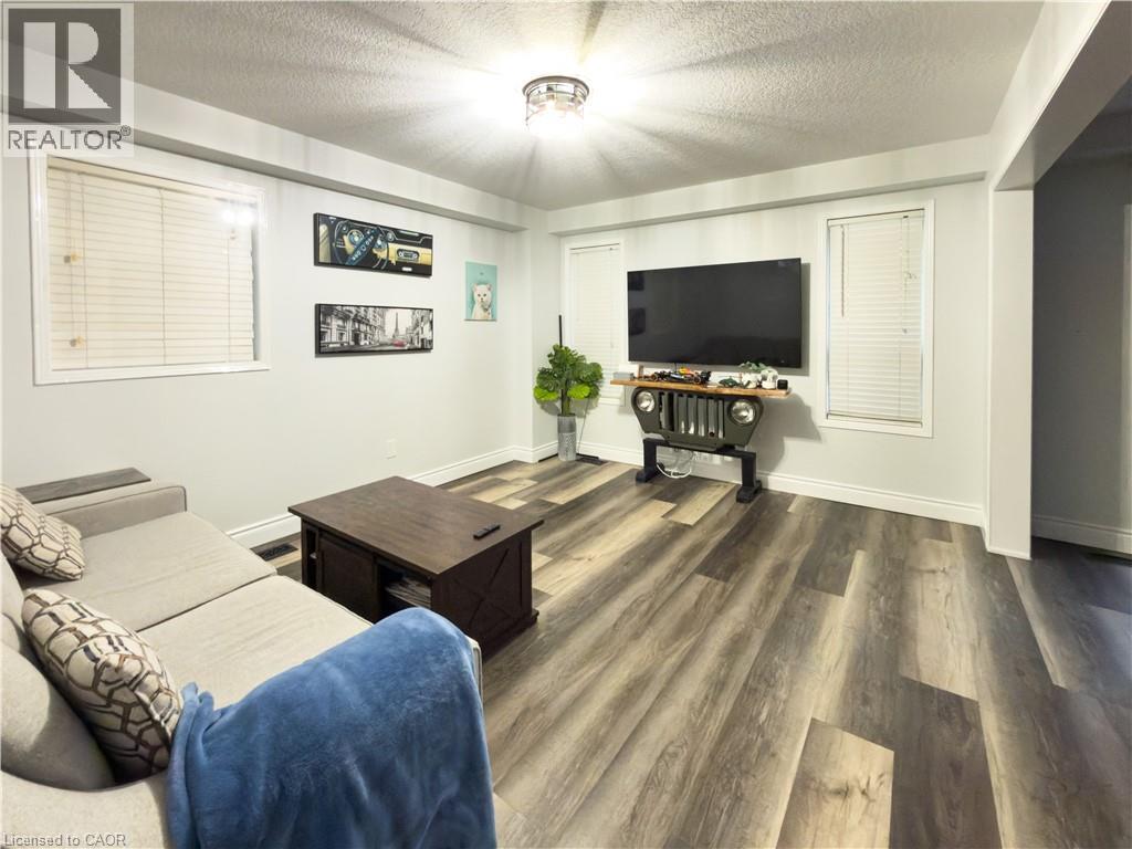 12 GRIFFITHS Avenue, Cambridge, Ontario, N1P1J7 — Photo 16