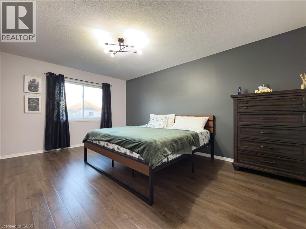 12 GRIFFITHS Avenue, Cambridge, Ontario, N1P1J7 — Photo 6