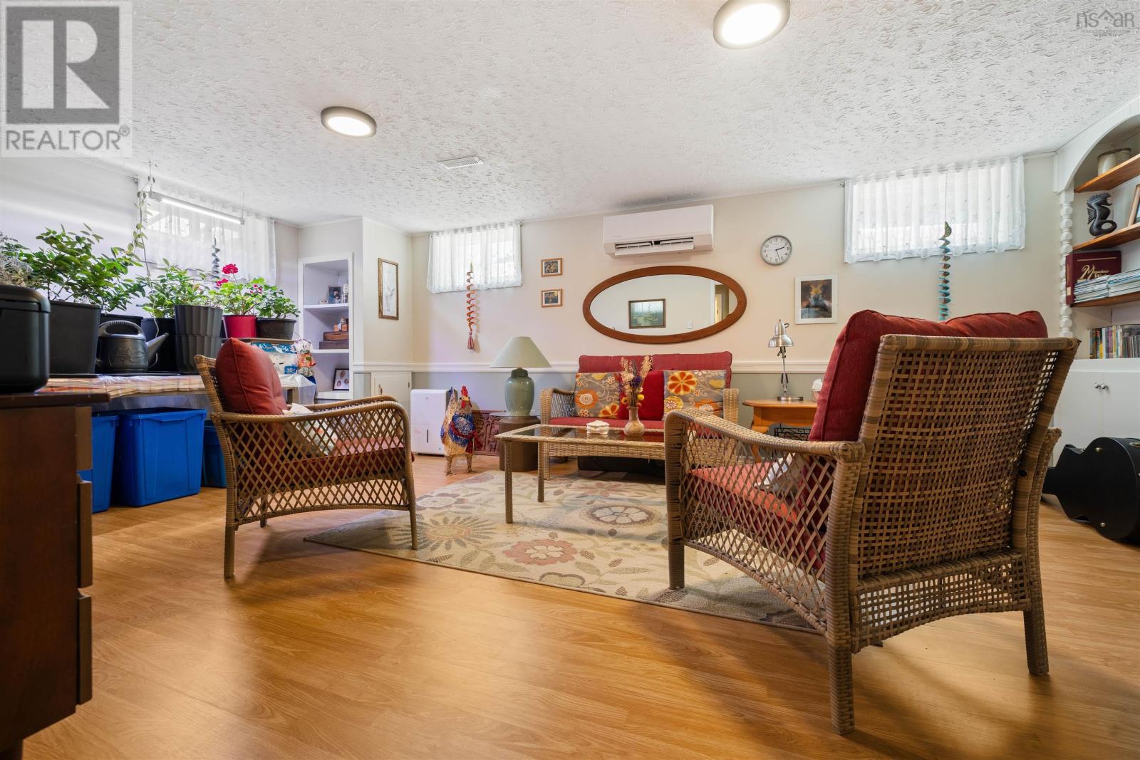 Property 35 of 41 of 179 CEDAR Street