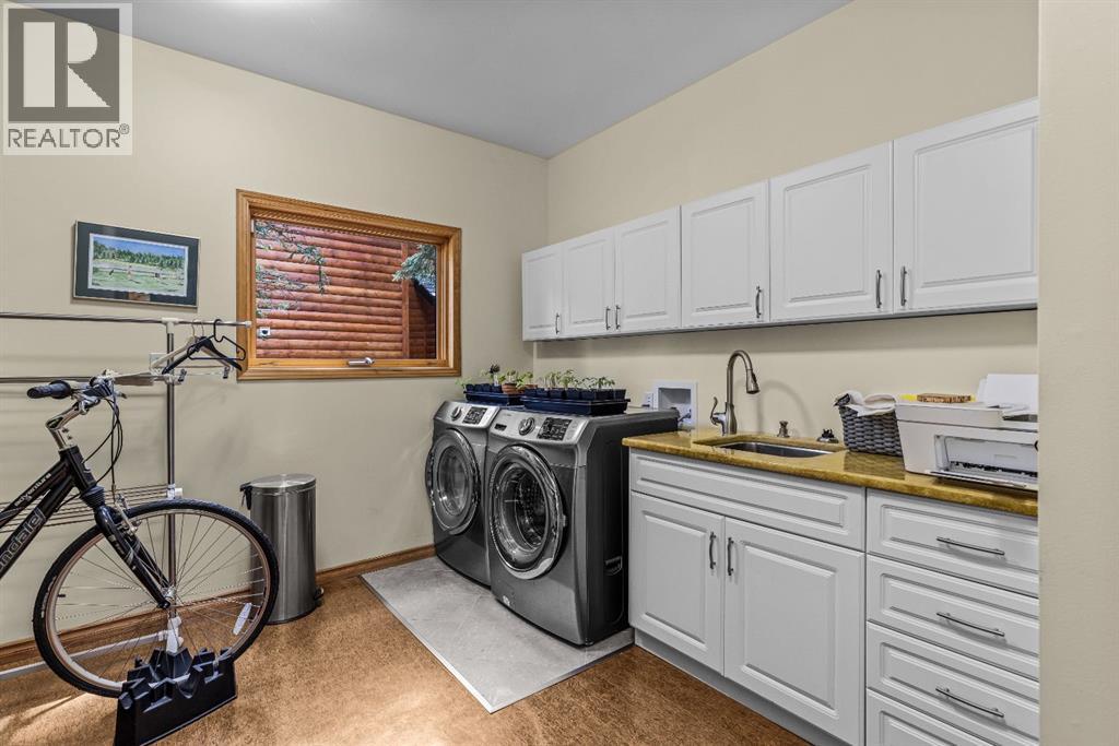109 Silvertip Ridge — photo 44