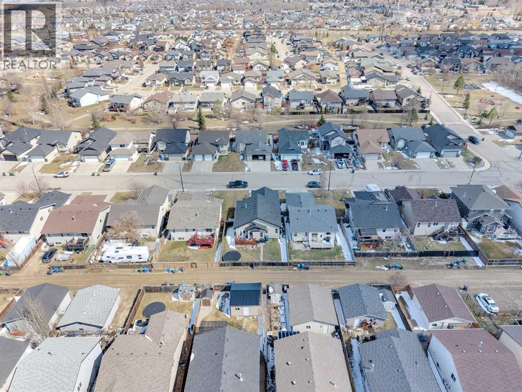 22 Jenner Crescent, Red Deer