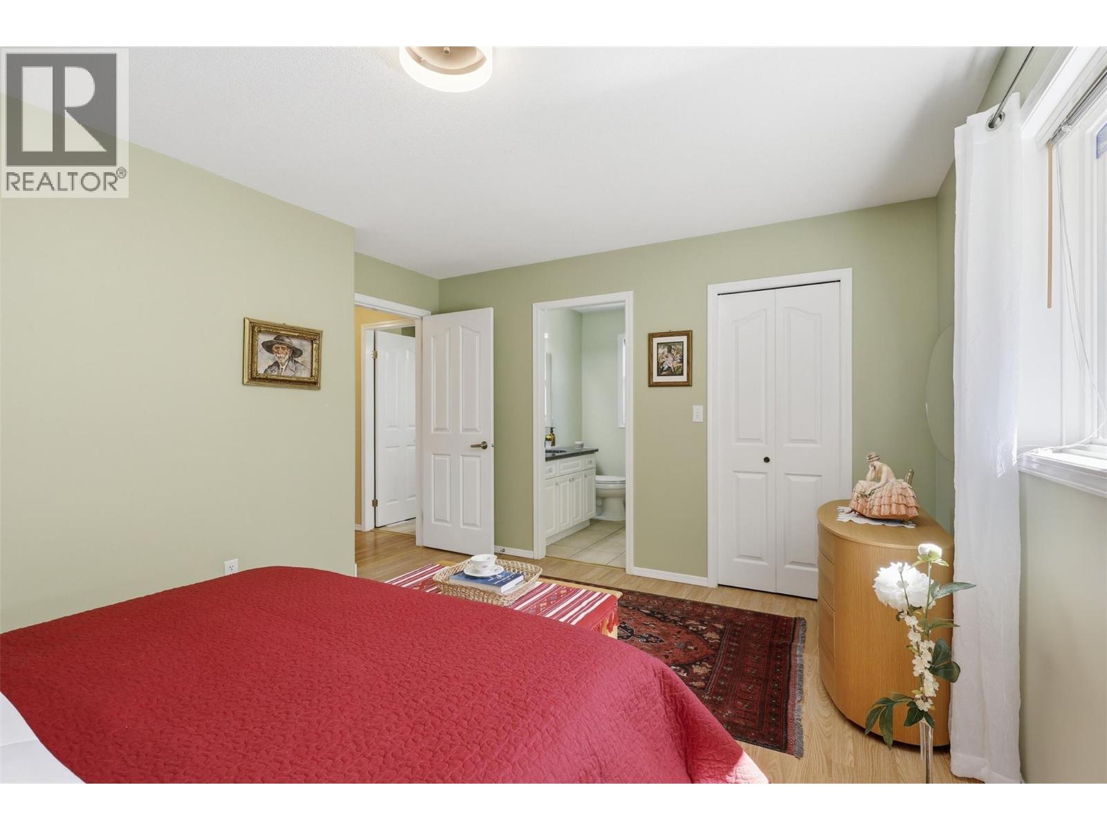 901 Regent Crescent - 19