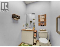 4, 809 Bullivant Crescent Sw, Medicine Hat, AB T1A5G5 Photo 22