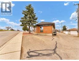 4, 809 Bullivant Crescent Sw, Medicine Hat, AB T1A5G5 Photo 25